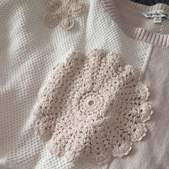 NWOT Oversized Medium DAVI & DANI Cream and White Knit & Gauze Top - Picture 5 of 8